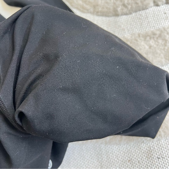 Lululemon High Waisted Full Leggings 2 - Picture 3 of 5